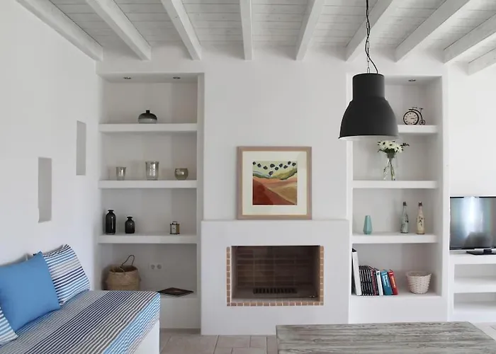 Aetheras House Villa *